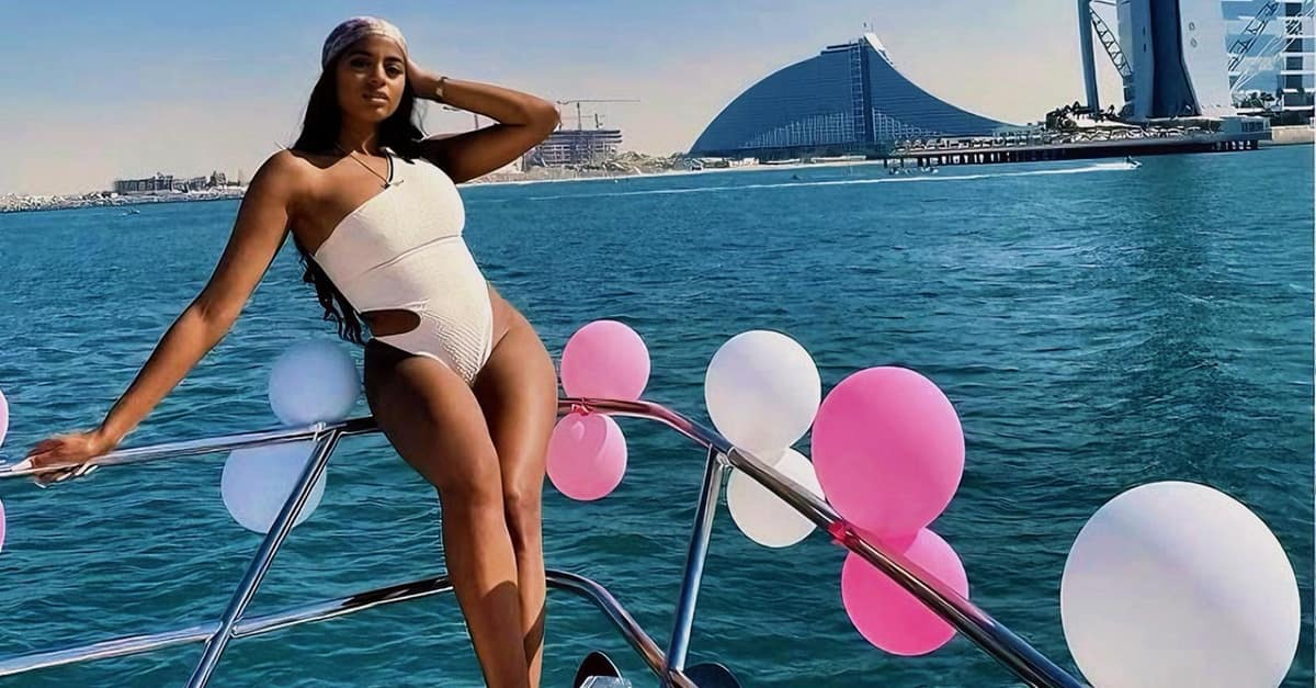 Birthday, Romantic, Bachelor/Bachelorette Party Decorations For Yachts Dubai