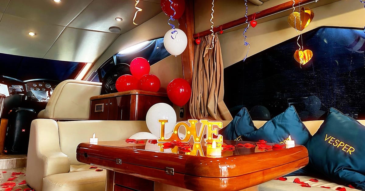 Birthday, Romantic, Bachelor/Bachelorette Party Decorations For Yachts Dubai
