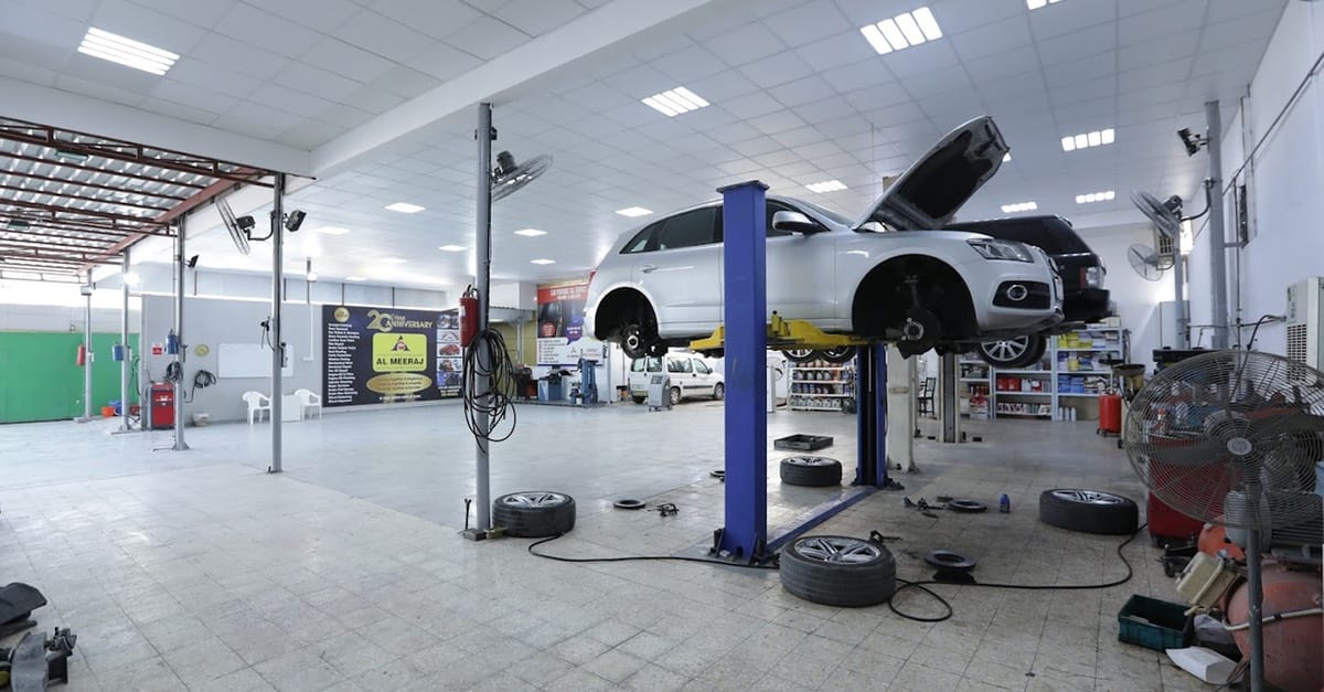 Scratch Repair And Paint Panel At Al Meeraj Auto Workshop Dubai