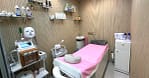45-Minute Deep Cleaning Facial With Optional Classic Or Gel Mani Pedi Dubai