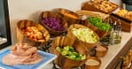 Premium 4* Dinner Buffet With Beverages For 1-4 Guests Dubai