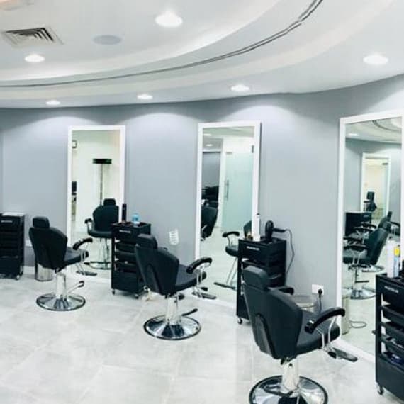 Wash And Blow-Dry Dubai