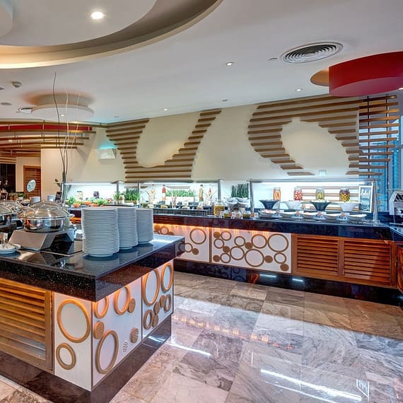 5* Breakfast Buffet At Red Diamond @ 5* Vintage Grand Hotel Dubai Dubai