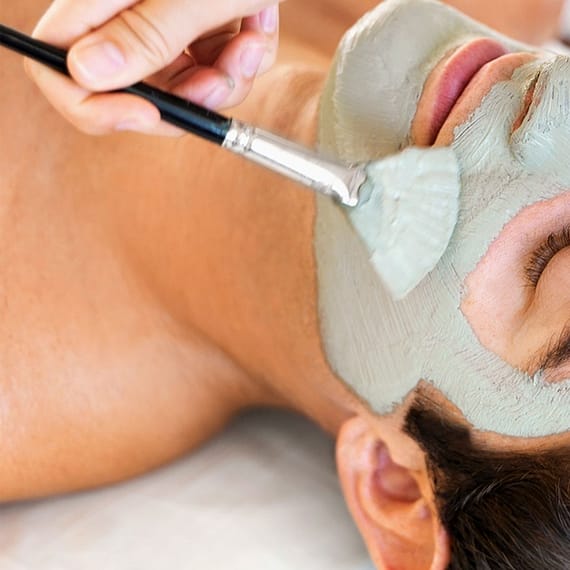 Deep Cleaning Facial