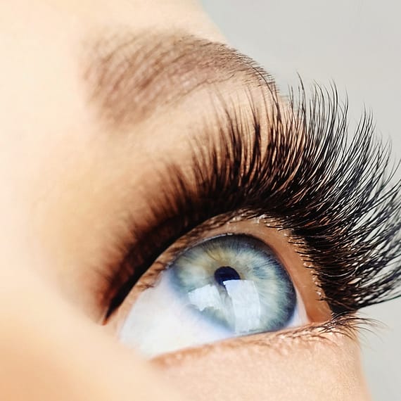 Flutter And Flourish: Luxurious Eyelash Extensions For Every Glance Dubai