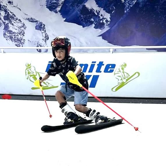 Revolutionise Indoor Ski Sloping At Middle Easts First Maxxtracks! Dubai